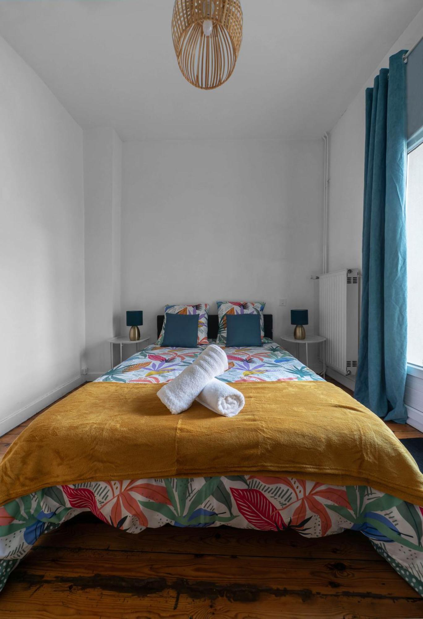 L'Eugene - Maison 3 Chambres Vichy Kültér fotó