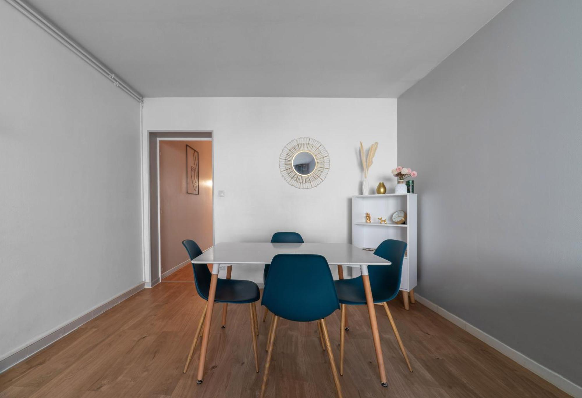 L'Eugene - Maison 3 Chambres Vichy Kültér fotó