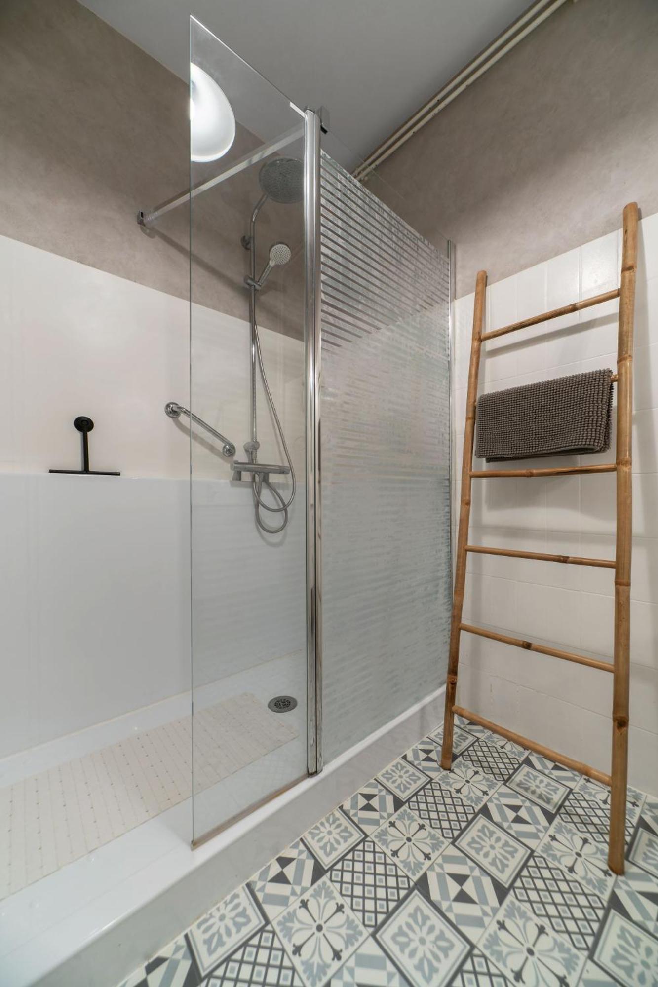 L'Eugene - Maison 3 Chambres Vichy Kültér fotó
